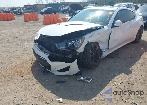 2016 Hyundai Genesis 3.8 Ultimate из США, поврежденный, VIN KMHHU6KJ3GU134869